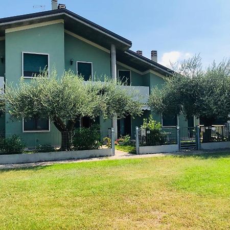 Апартаменты La Casa Sul Parco Валеджо-суль-Минчо Экстерьер фото